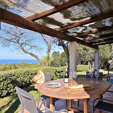 Casa vacanze Domaine Punta Della Guardia Vue Dans Nature Protégée, à 1,5 Km Cervione